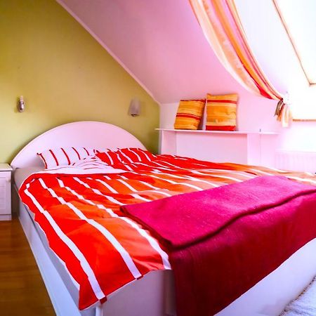 Aurora Premium Home Gyor Luaran gambar
