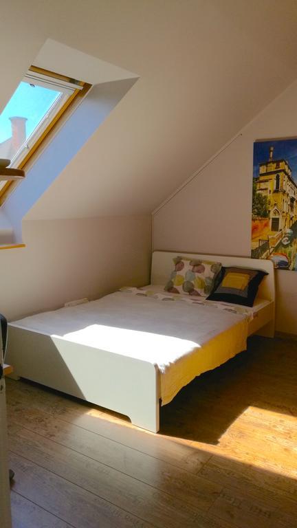 Aurora Premium Home Gyor Luaran gambar